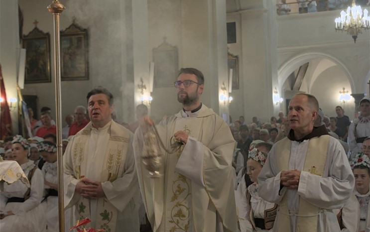 U Župi sv. Anastazije održana zahvalnica za hodočašće Samoboraca u Mariju Bistricu